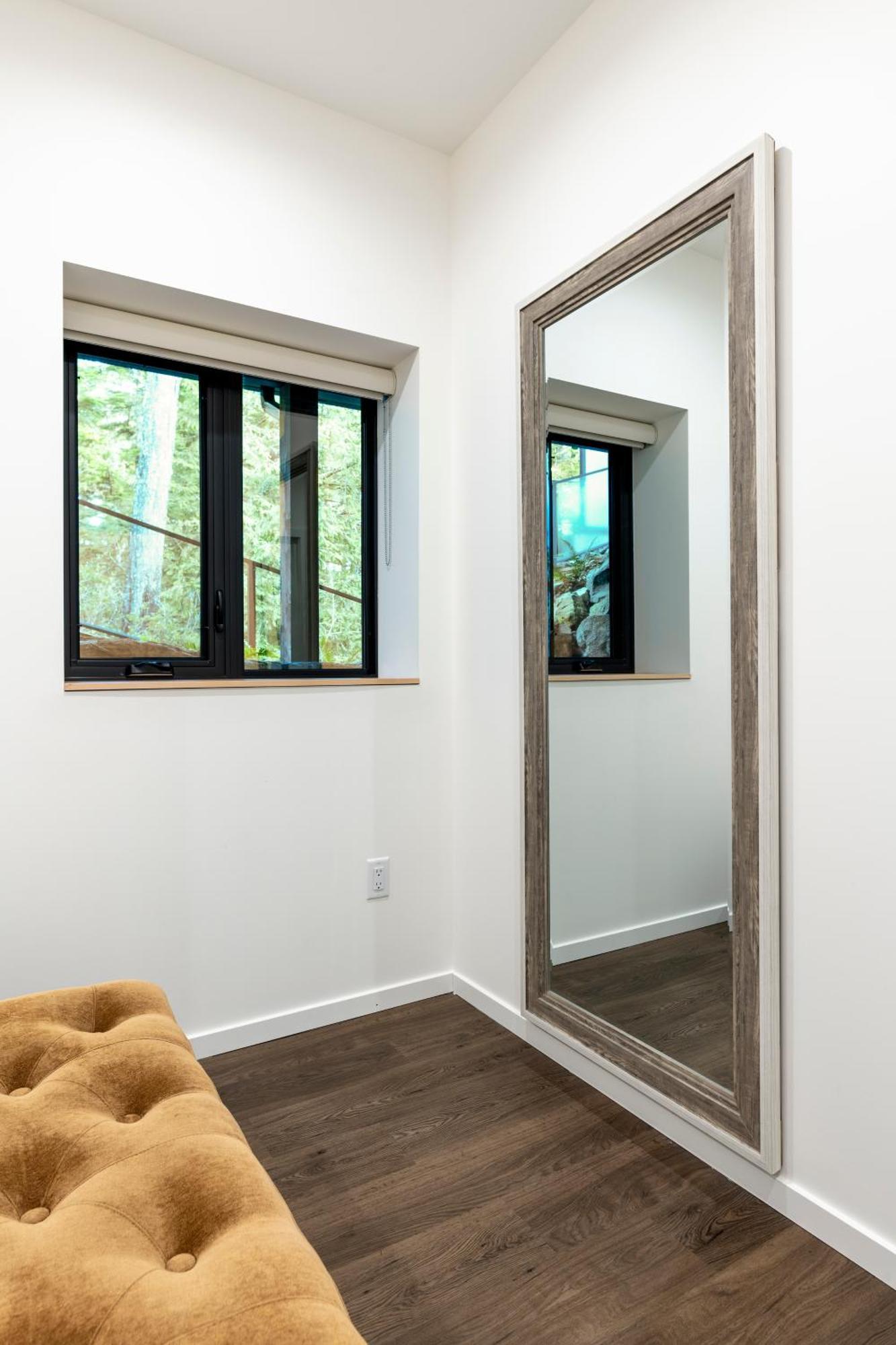 Storm Cove Suites Ucluelet Room photo