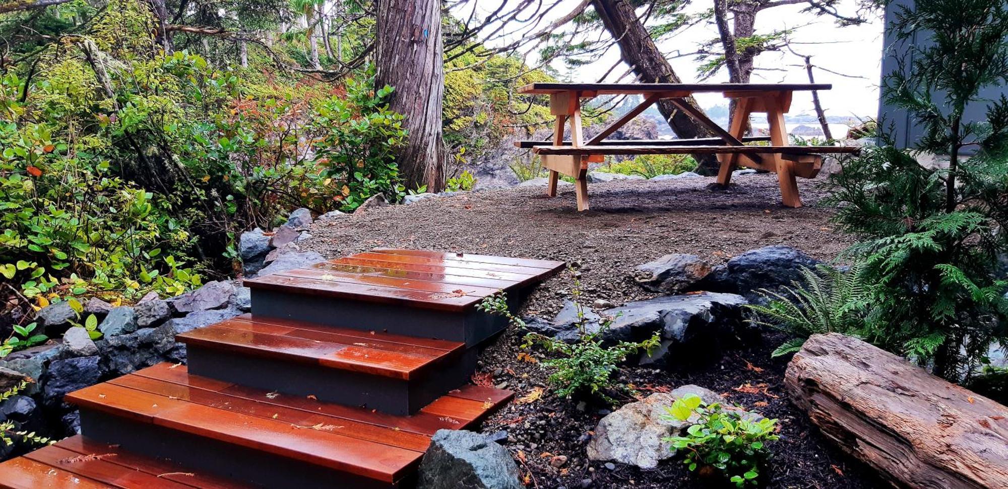 Storm Cove Suites Ucluelet Room photo